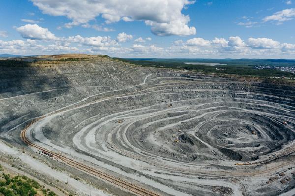 Екатеринбург станет площадкой обсуждения технологий строительства и модернизации горнорудных предприятий Екатеринбург станет площадкой обсуждения технологий строительства и модернизации горнорудных предприятий