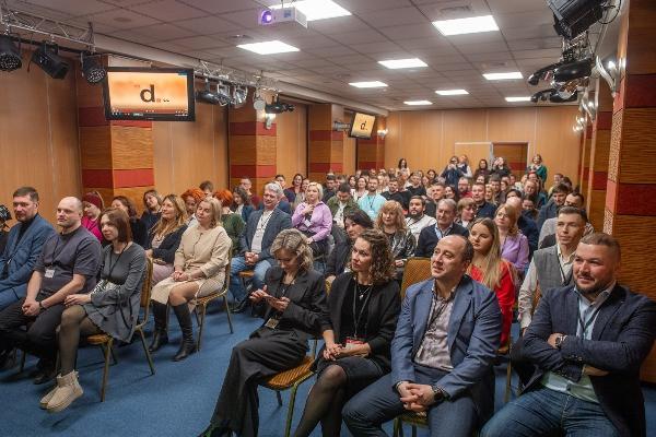 «Деловар» едет в Тюмень: нетворкинг, экскурсии и бизнес-обмен с лидерами рынка «Деловар» едет в Тюмень: нетворкинг, экскурсии и бизнес-обмен с лидерами рынка